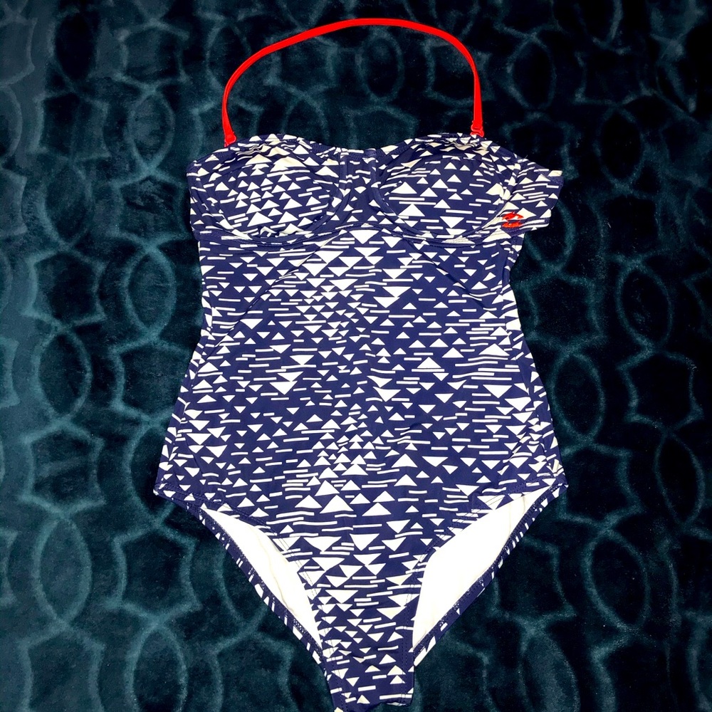 Billabong Geo Pattern Underwire One Piece Small